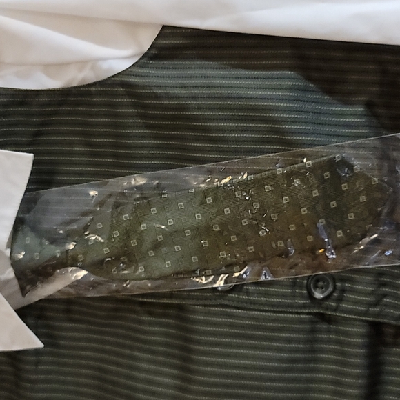 City Supply size 4 green - Picture 2 of 3